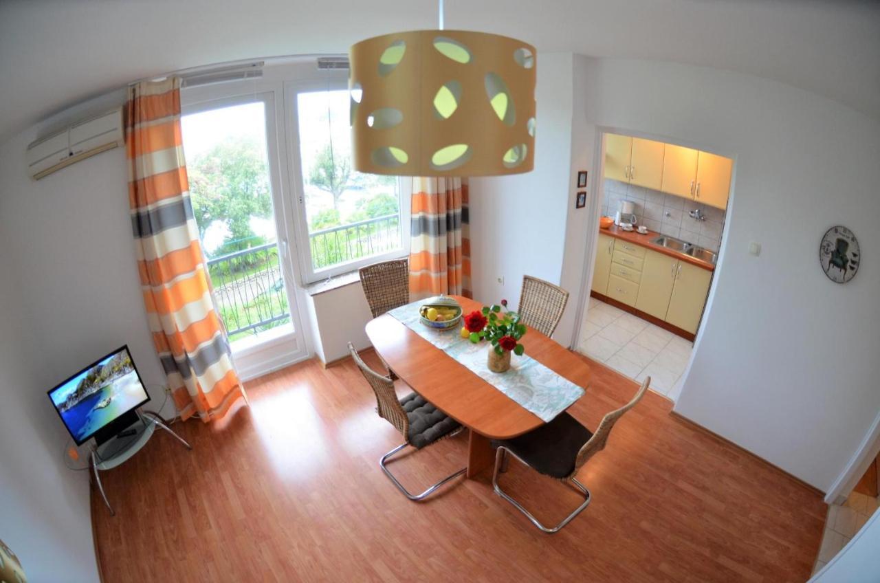 Zic Apartment *